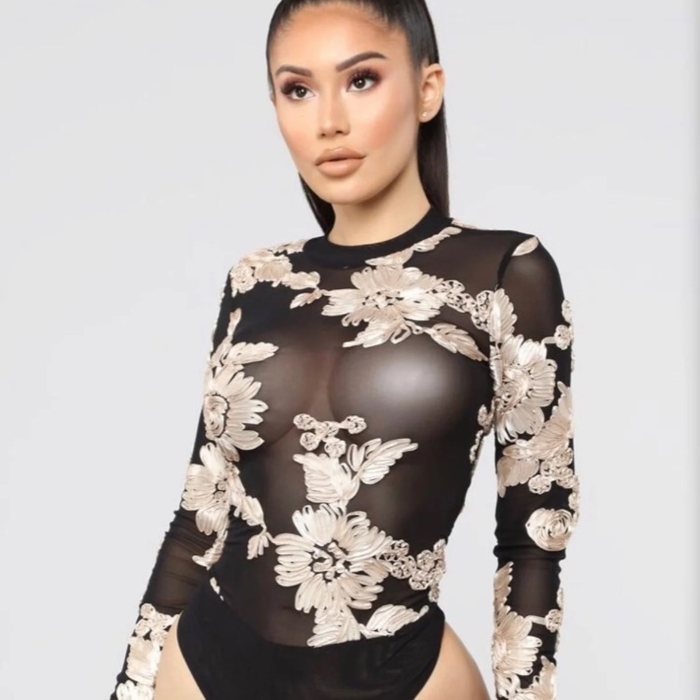 Fashion nova rose gold floral bodysuit